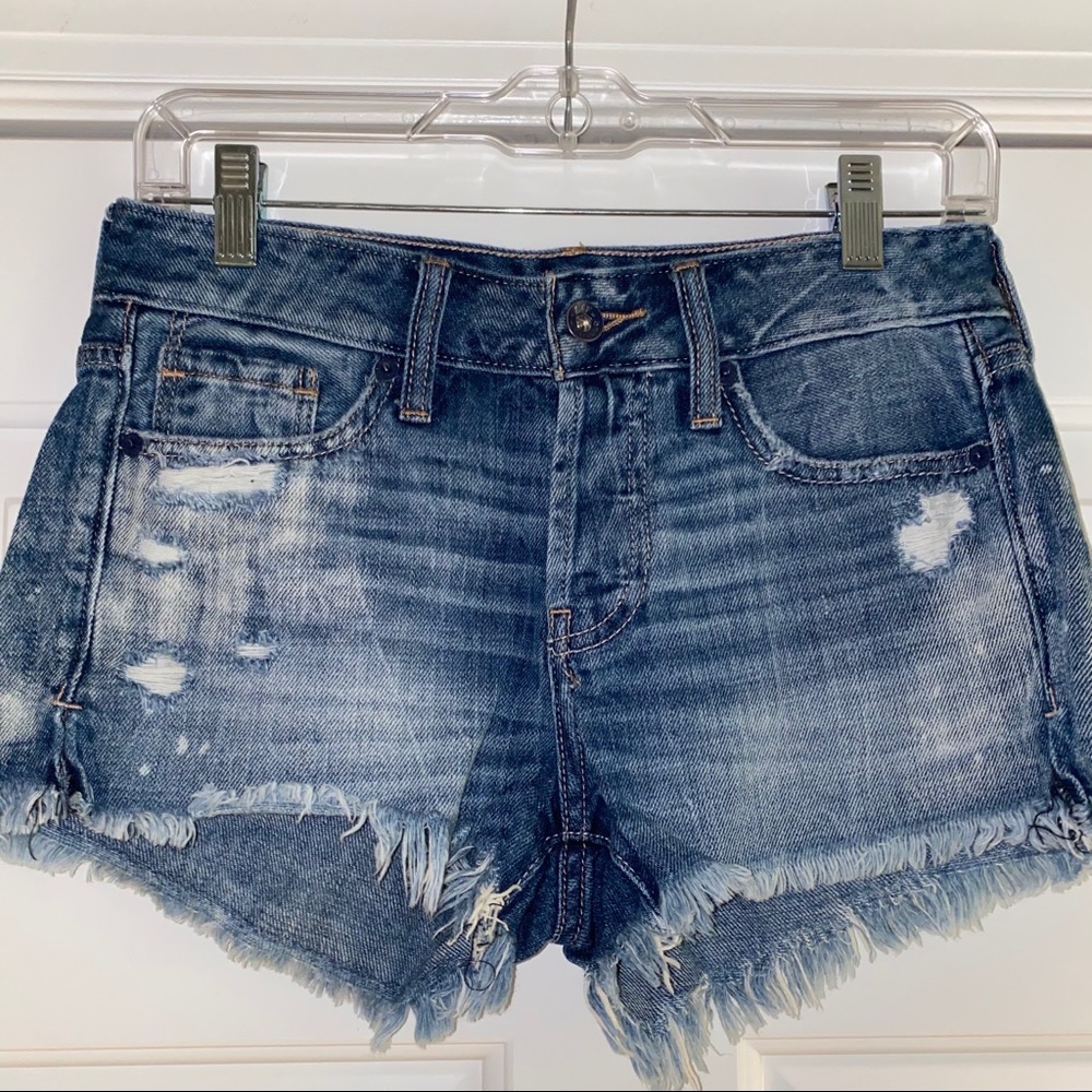 Women’s Jean Shorts (Size 24)